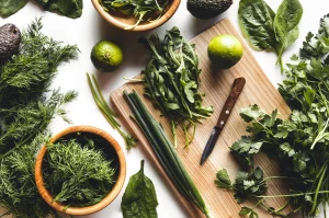 yeşil yapraklı sebzeler